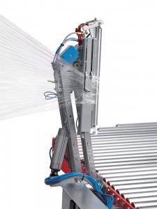 Film cut, clamp and welding system automatically adjusts to various pallet dimensions